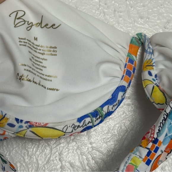 BYDEE Ventura Vacanza Bikini Top - Picture 4 of 7